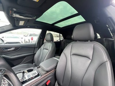 2022 Audi Q8 Premium Plus