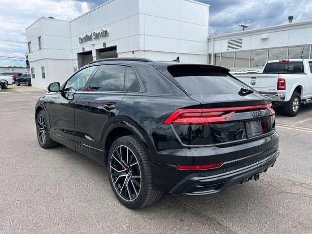 2022 Audi Q8 Premium Plus