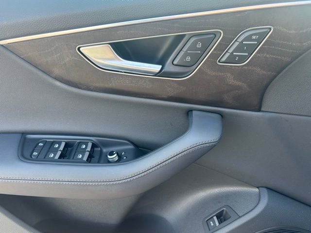 2024 Audi Q7 Premium Plus