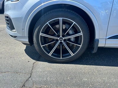 2021 Audi Q7 Prestige