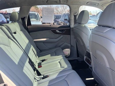 2021 Audi Q7 Prestige