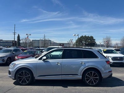 2021 Audi Q7 Prestige