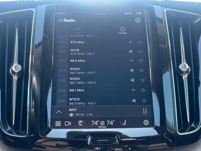 2022 Volvo XC60 Inscription