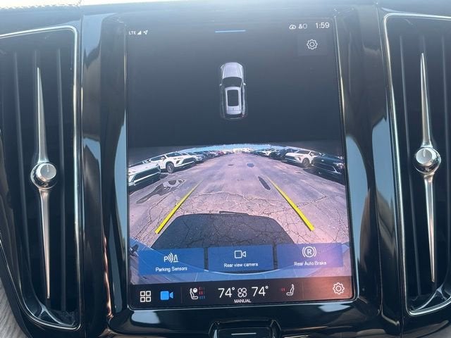 2022 Volvo XC60 Inscription