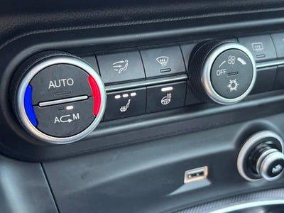 2018 Alfa Romeo Stelvio Sport